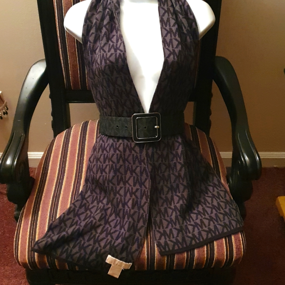 SOLD!!! Michael Kors scarf and belt